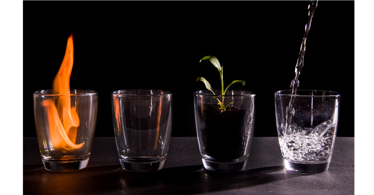 4つの要素＝Elements
火・空気・土・水