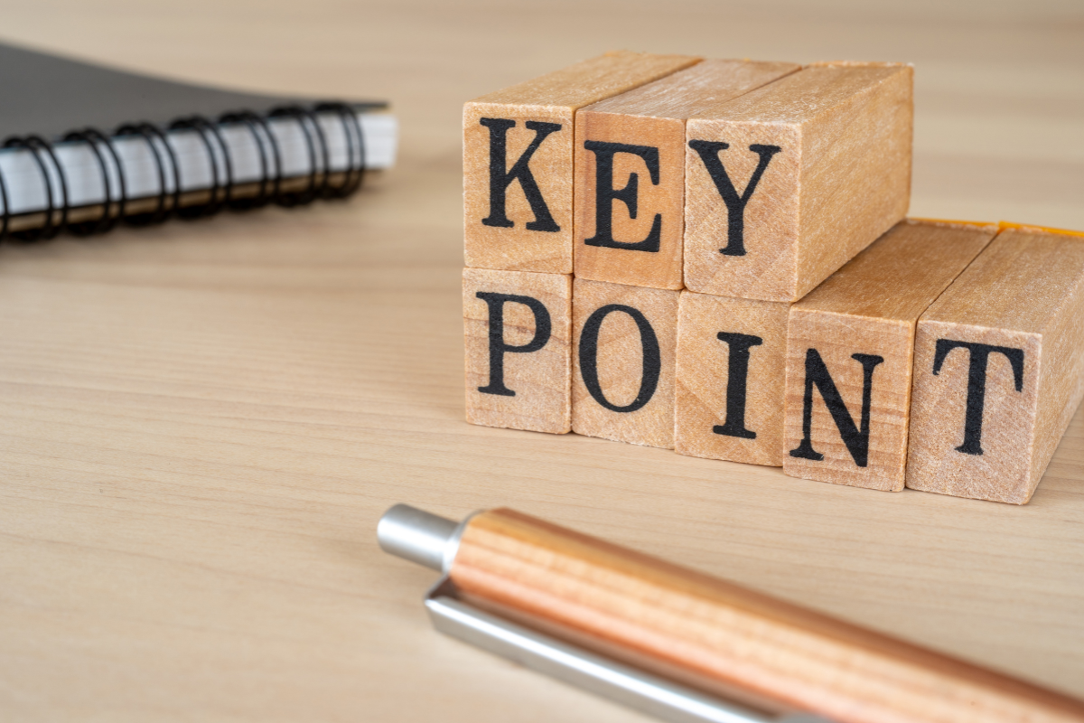KEY POINTと書かれた積み木